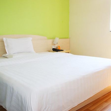 7Days Inn Foshan Shunde Ronggui Xiao Huangpu Eksteriør billede