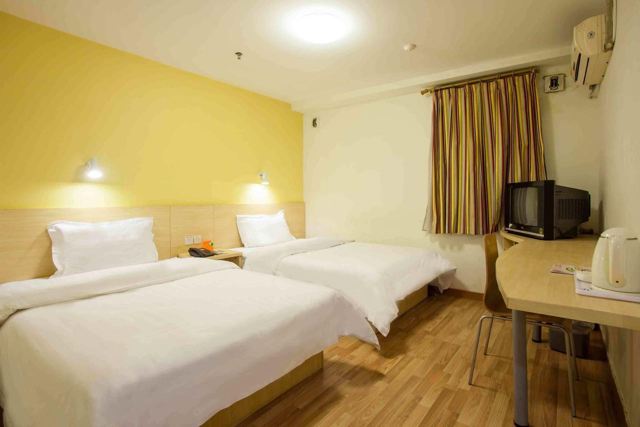 7Days Inn Foshan Shunde Ronggui Xiao Huangpu Værelse billede
