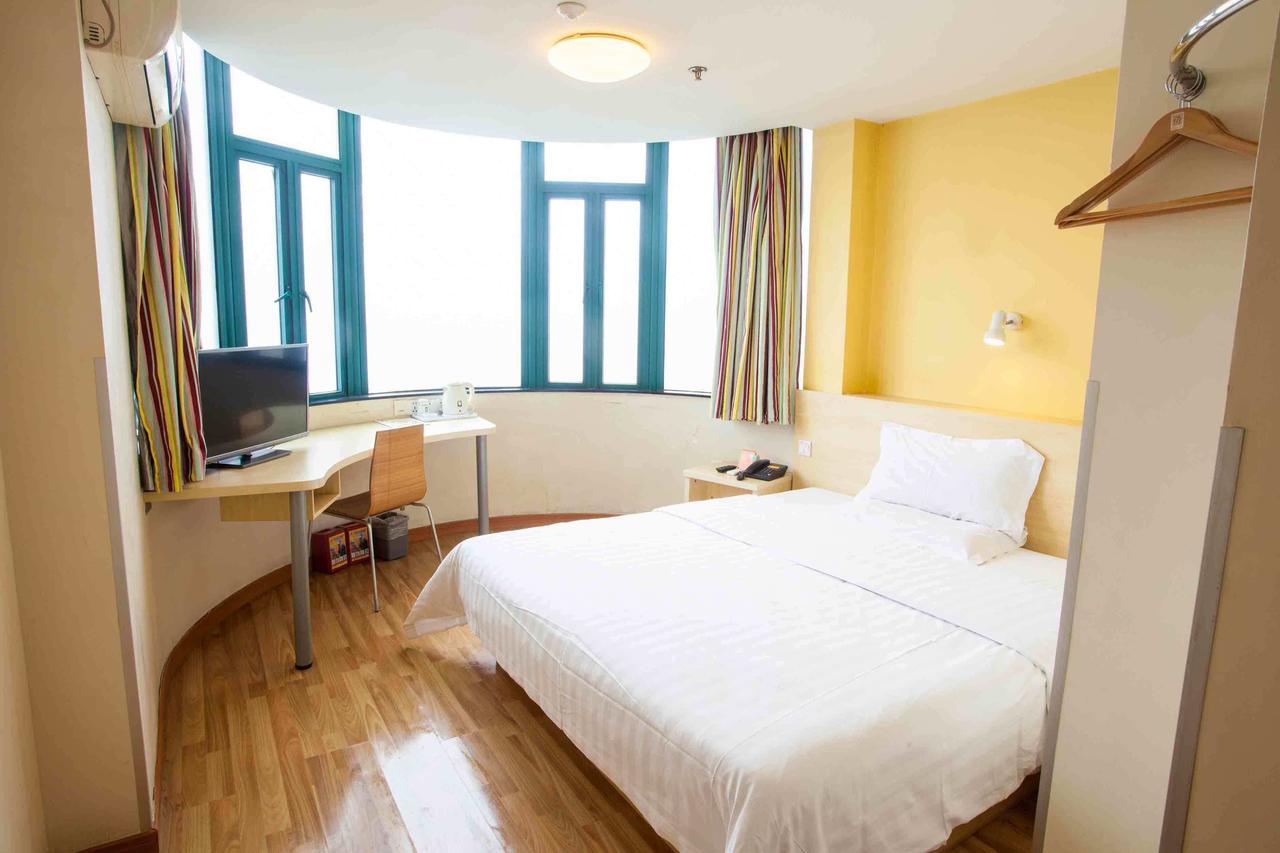 7Days Inn Foshan Shunde Ronggui Xiao Huangpu Værelse billede